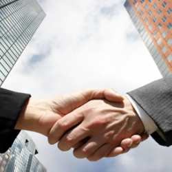Microsoft Rombak Jajaran Pejabat Top